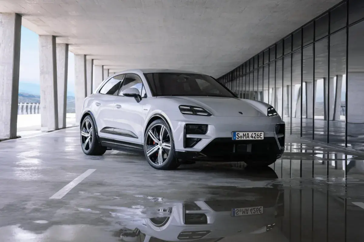Porsche verkaufte 2025 zu einem Drittel Elektro-Autos!