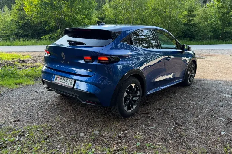 Renault Clio Hybrid E-Tech