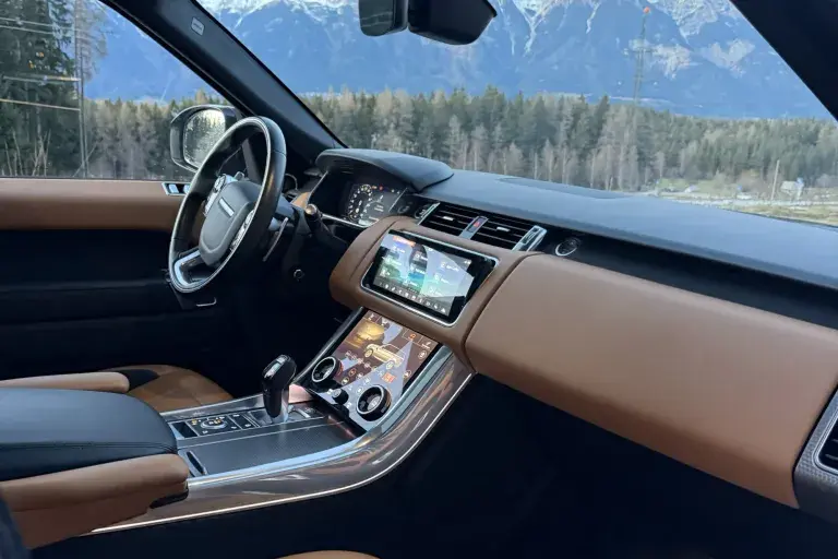 Land Rover Range Rover Sport HSE