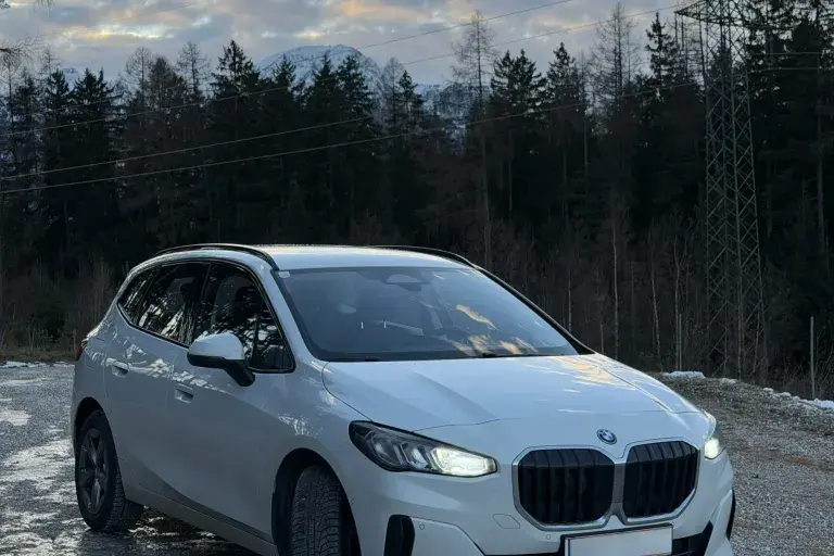 BMW 225e X-Drive Active Tourer