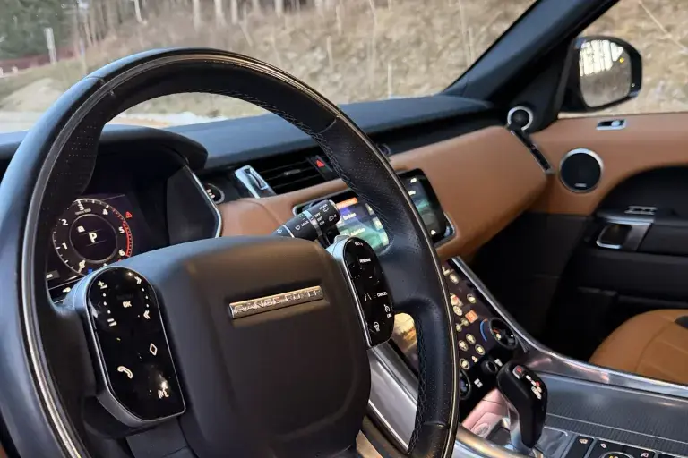 Land Rover Range Rover Sport HSE