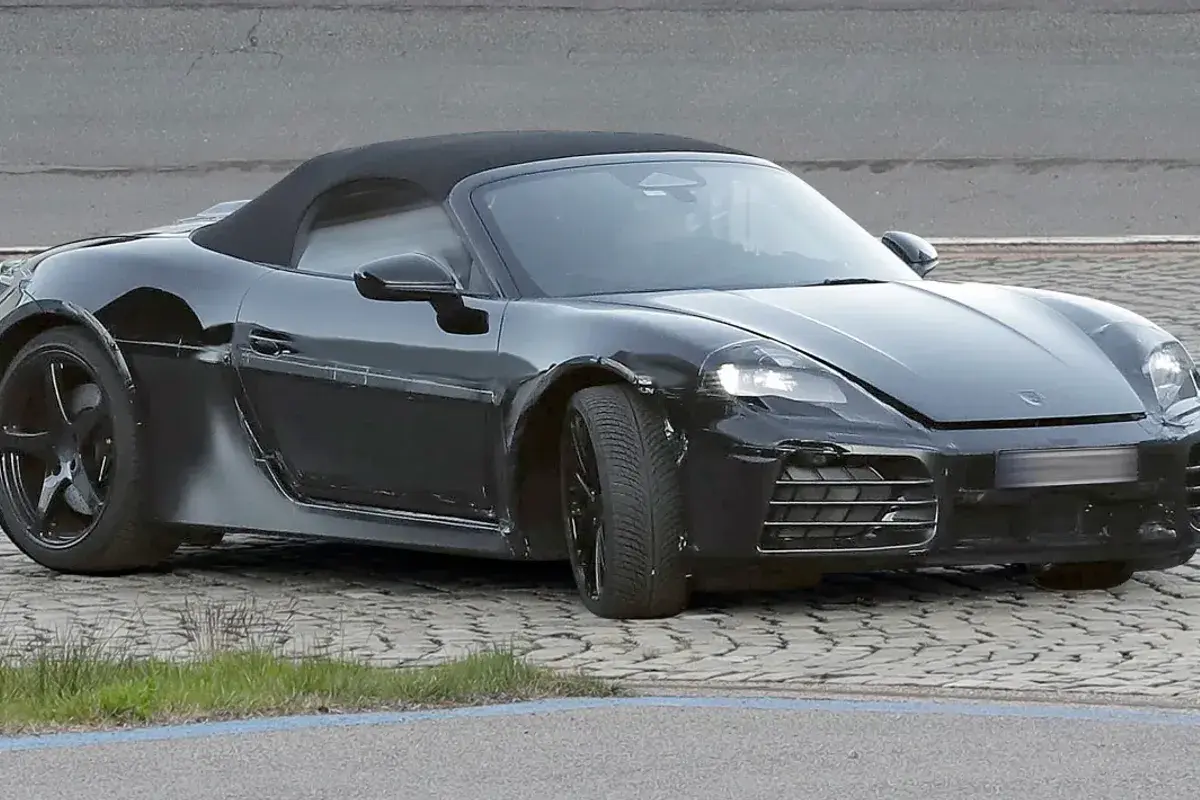 Porsche-Chef fährt den elektrischen 718 – und lobt ihn!